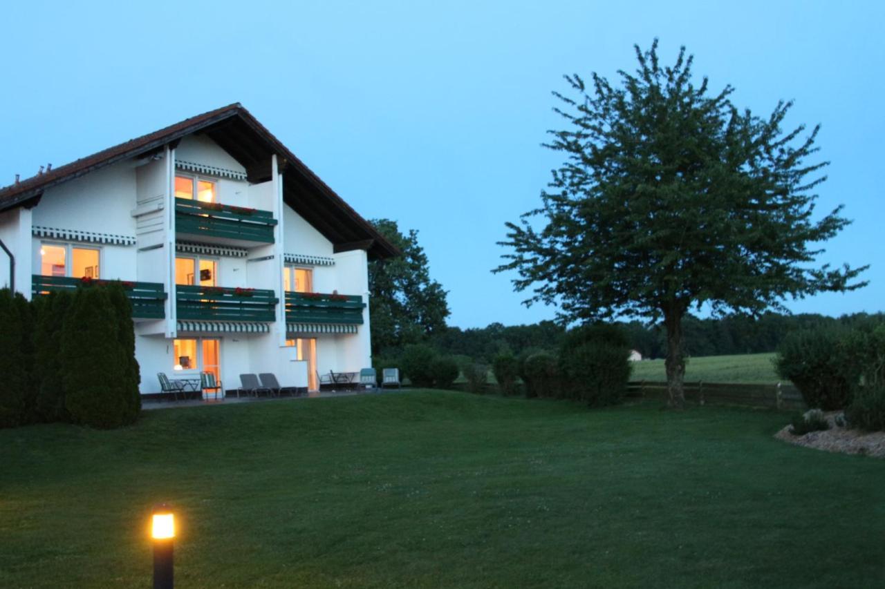 Erwachsenen Aparthotel Naturidyll - Der Wieserhof Bad Füssing Extérieur photo